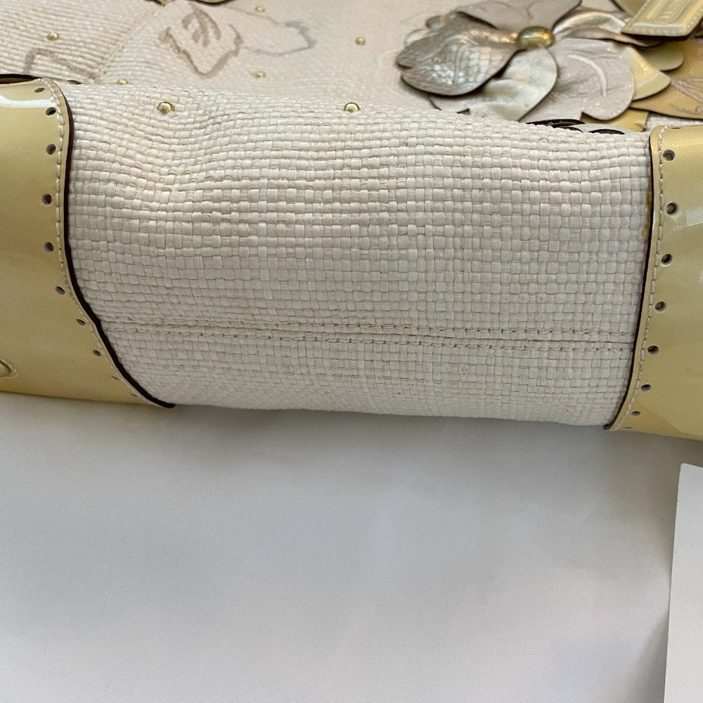 COACH Natural Straw Charm Tote No. A1073-15029 With Dust Cover - Picture 6 of 10